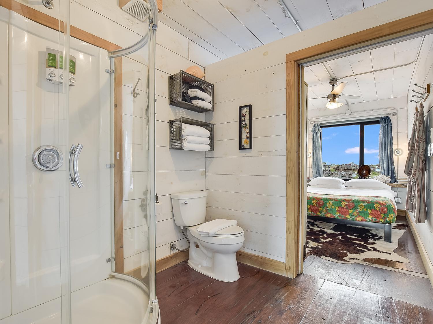 Flophouze Shipping Container Hotel Round Top Δωμάτιο φωτογραφία
